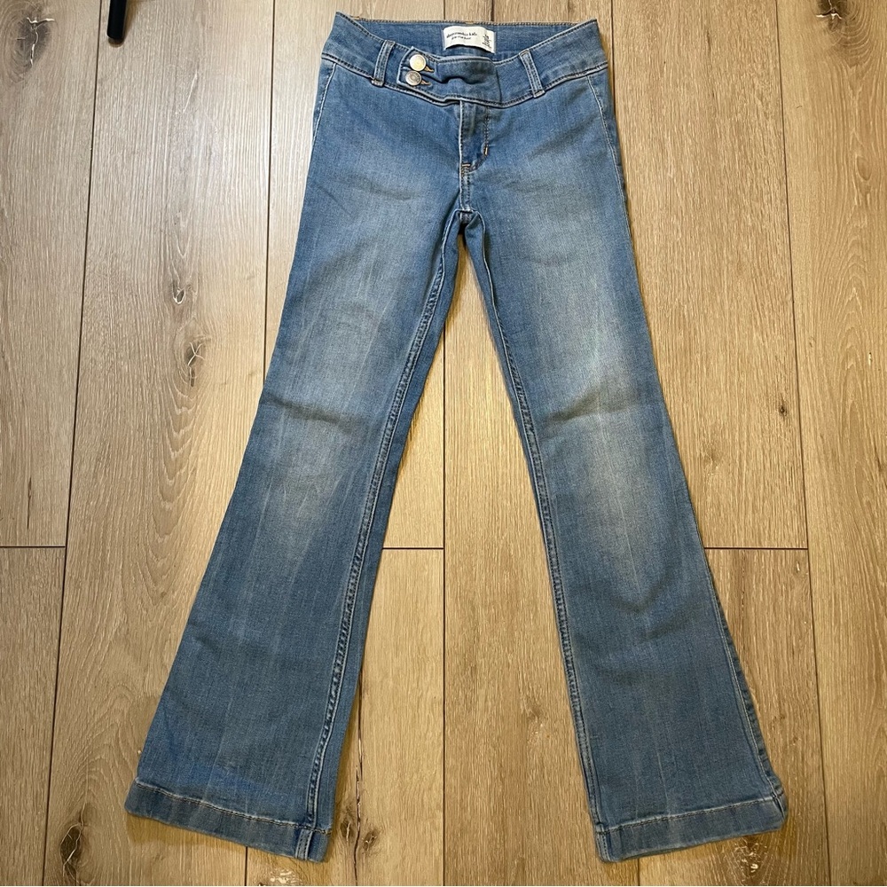 Y2K Vibe Abercrombie &‎ Fitch Low Rise Bootcut Jeans Vintage Stretch Light Wash